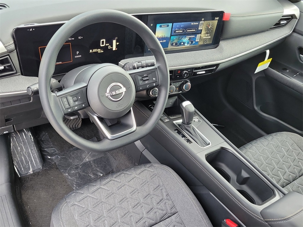 new 2025 Nissan Kicks car, priced at $24,995