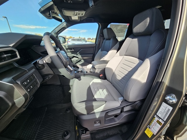 2025 Toyota Tacoma TRD Off-Road Double Cab photo 17