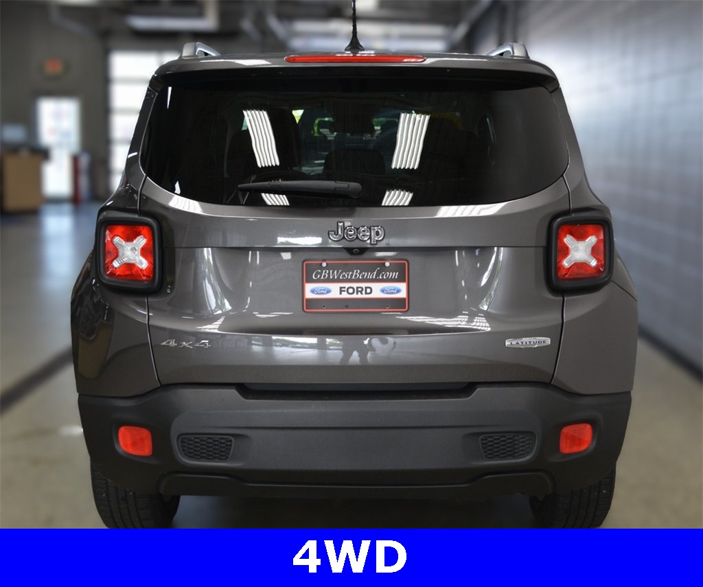 2017 Jeep Renegade Latitude North Edition photo 4