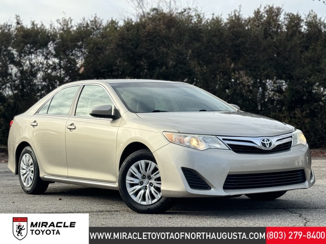 2014 Toyota Camry LE