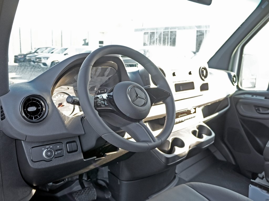new 2025 Mercedes-Benz Sprinter 2500 car, priced at $59,609