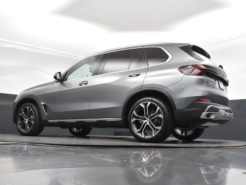 2025 Skyscraper Gray Metallic BMW X5 sDrive40i RWD SUV