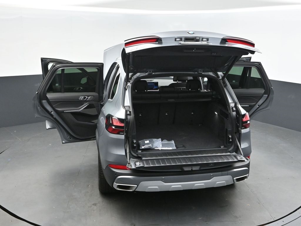2025 Skyscraper Gray Metallic BMW X5 sDrive40i RWD SUV