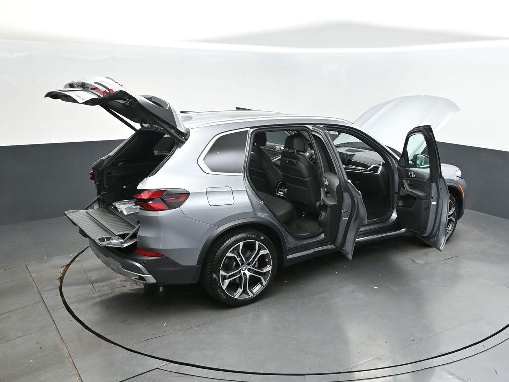 2025 Skyscraper Gray Metallic BMW X5 sDrive40i RWD SUV