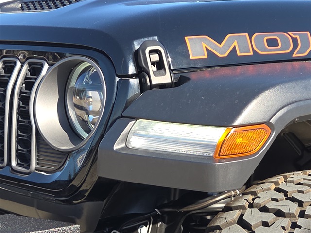 2025 Jeep Gladiator Mojave photo 4