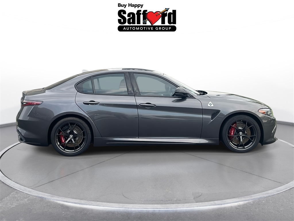 2024 Alfa Romeo Giulia Quadrifoglio's photo