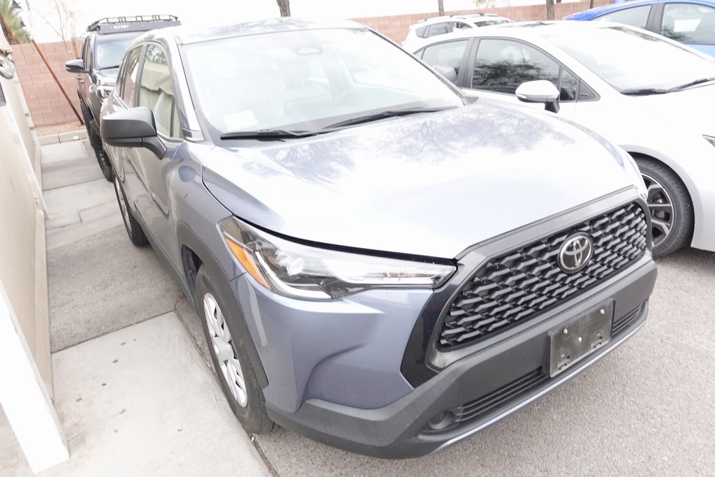 Used 2023 Toyota Corolla Cross L with VIN 7MUAAAAG4PV048956 for sale in Kansas City