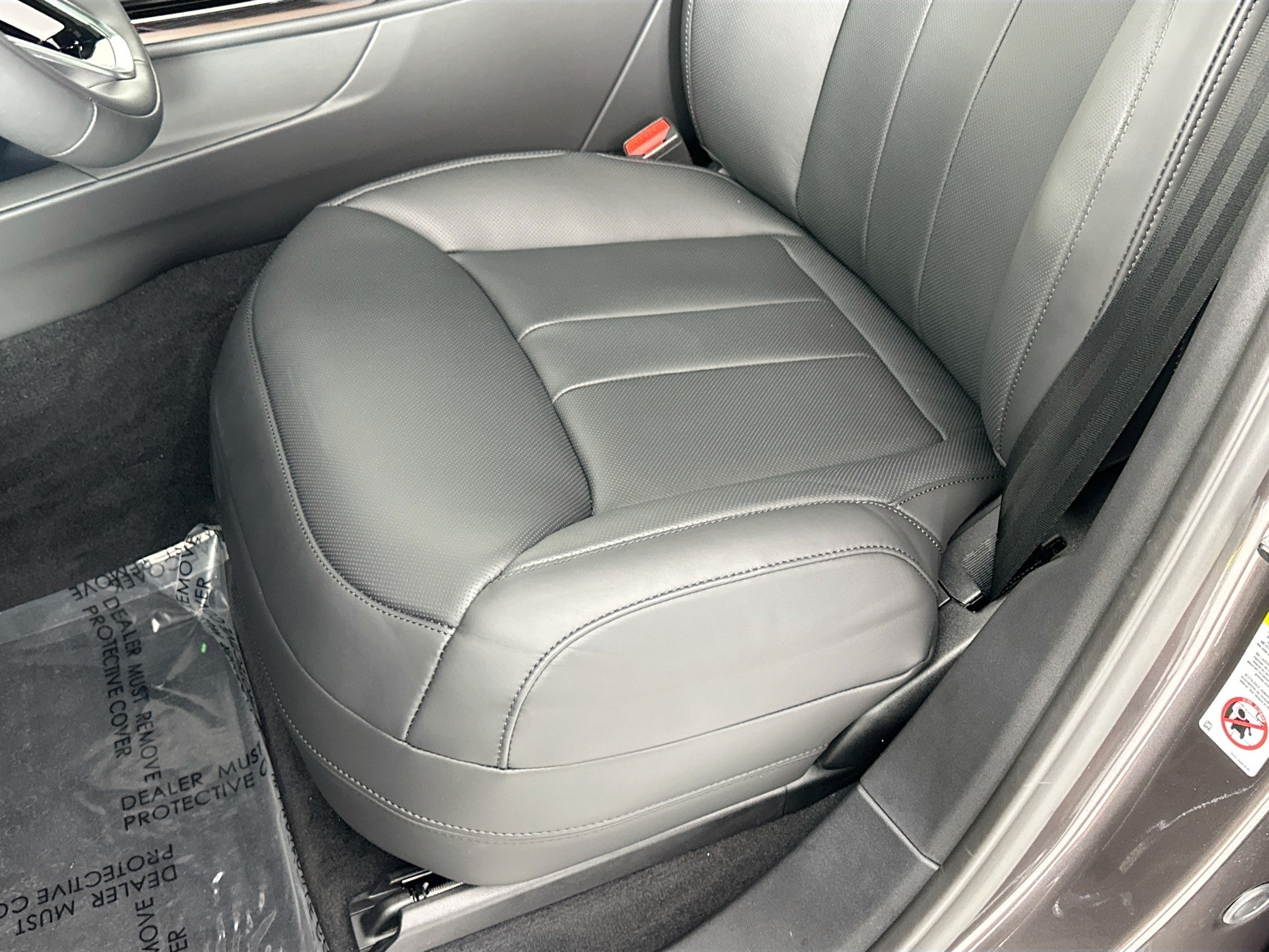 new 2026 Land Rover Range Rover Sport car, priced at $89,940