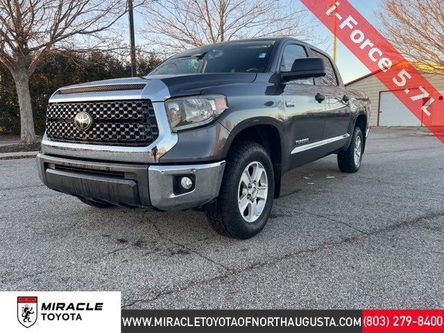 2020 Toyota Tundra SR5's photo