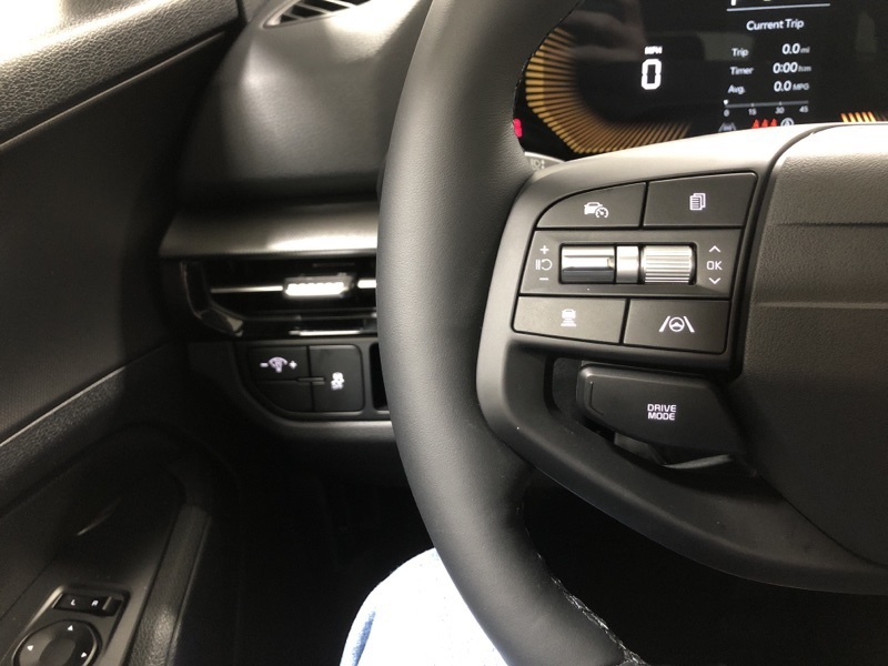 2026 Kia Sportage LX photo 23