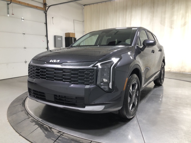 2026 Kia Sportage LX photo 3