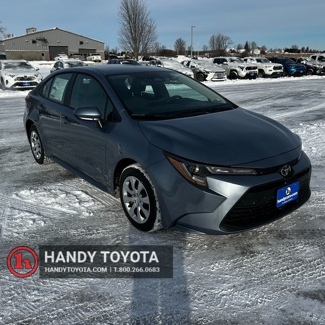 2026 Toyota Corolla LE's photo