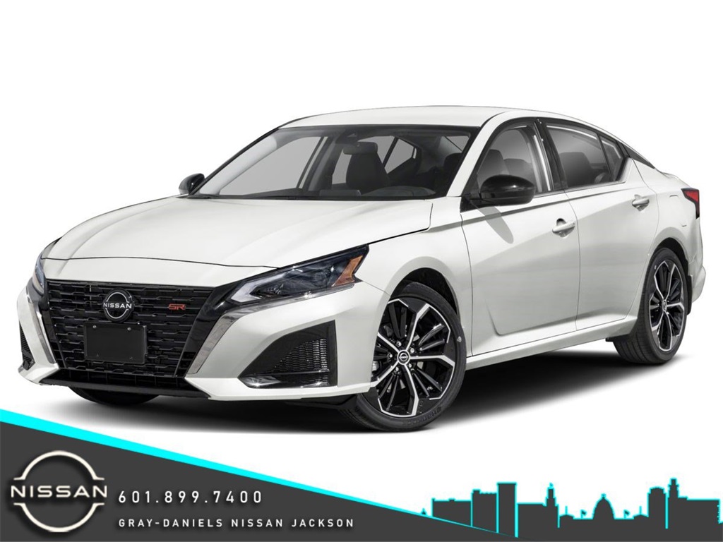 2025 Nissan Altima SR's photo