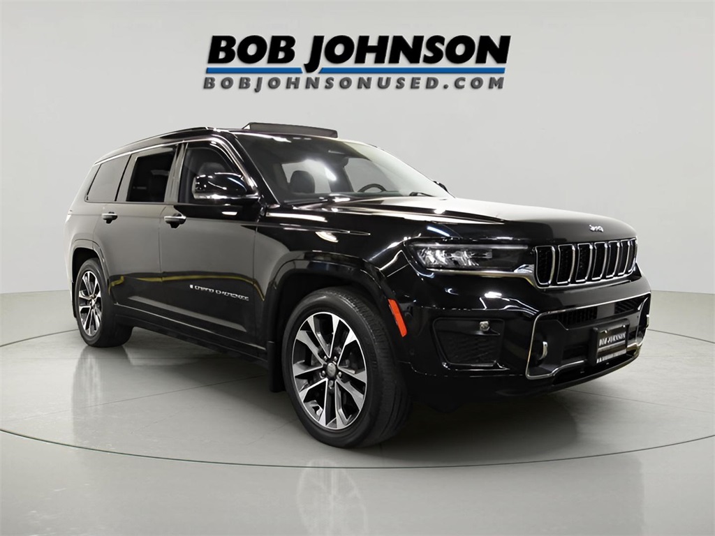 2023 Jeep Grand Cherokee Overland photo 4
