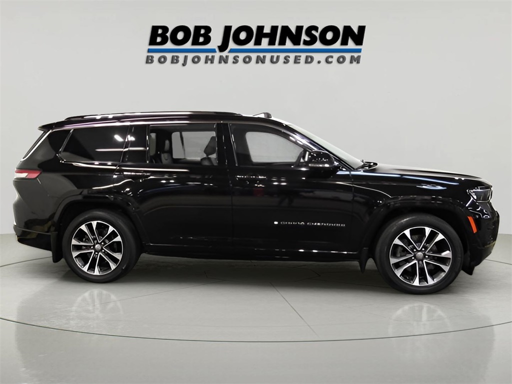 2023 Jeep Grand Cherokee Overland photo 14