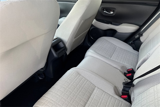 2026 Honda HR-V LX photo 13