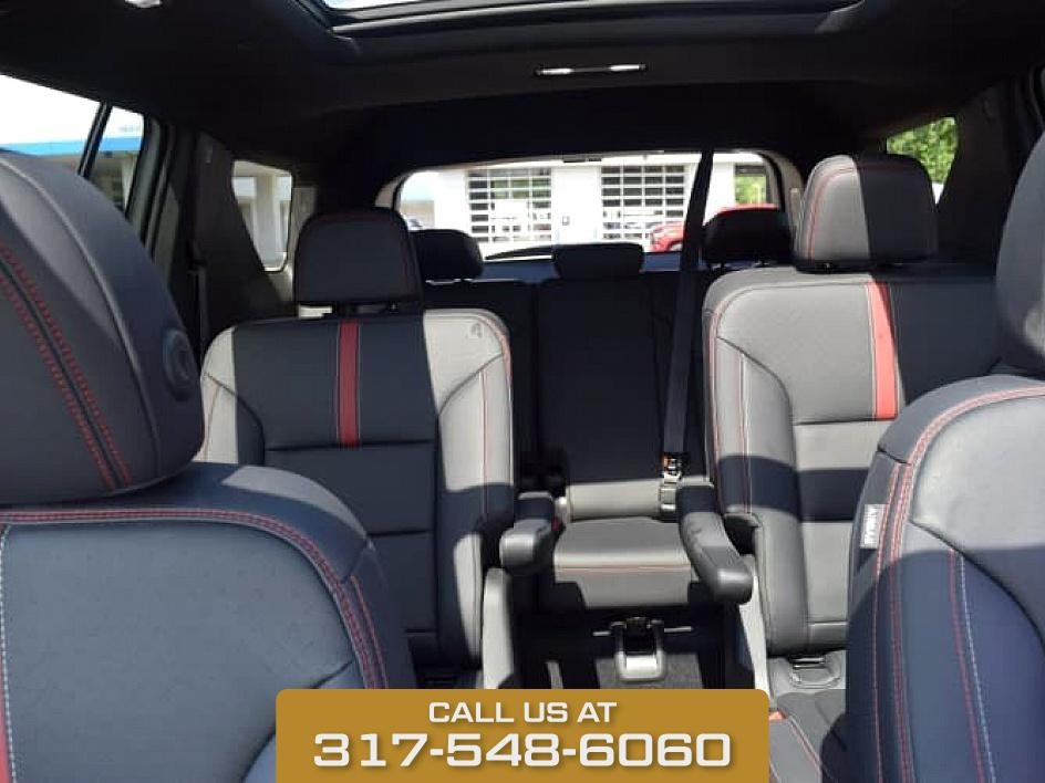 2024 Sterling Gray Metallic Chevrolet Traverse RS AWD SUV