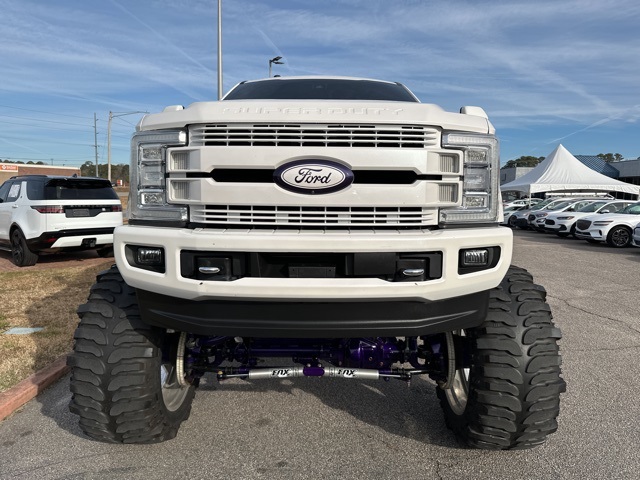 2018 Ford F-250 Super Duty Limited's photo