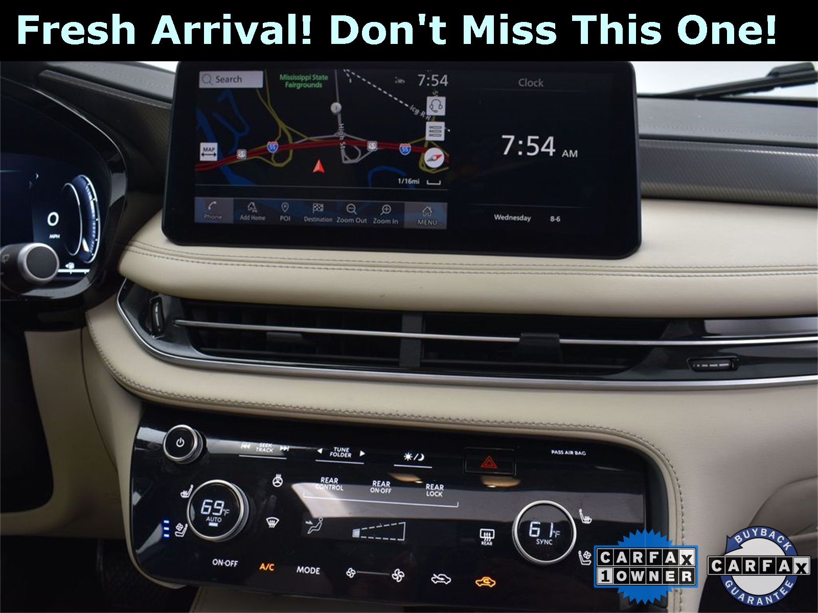 2024 Majestic White INFINITI QX60 LUXE FWD SUV