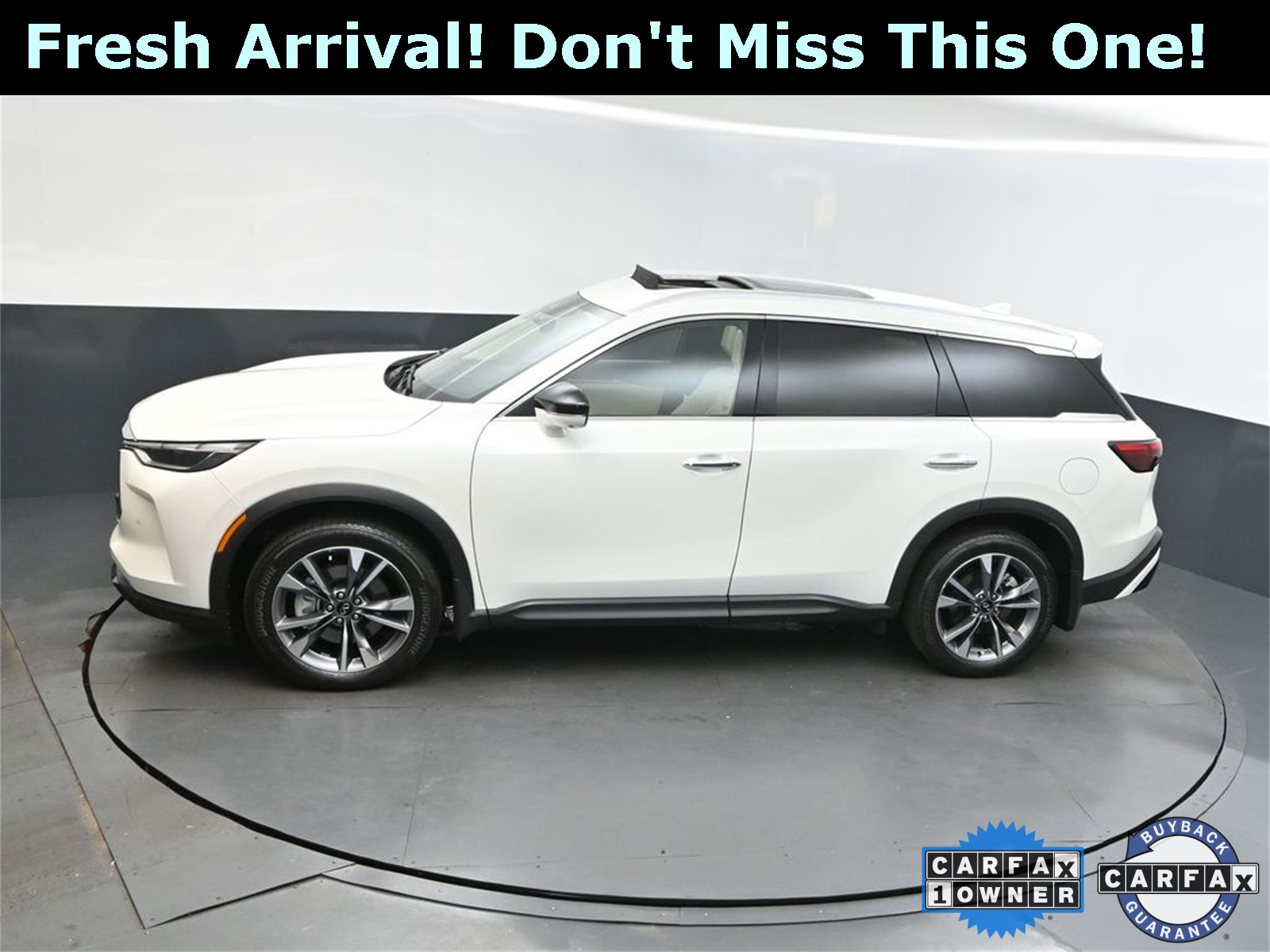 2024 Majestic White INFINITI QX60 LUXE FWD SUV