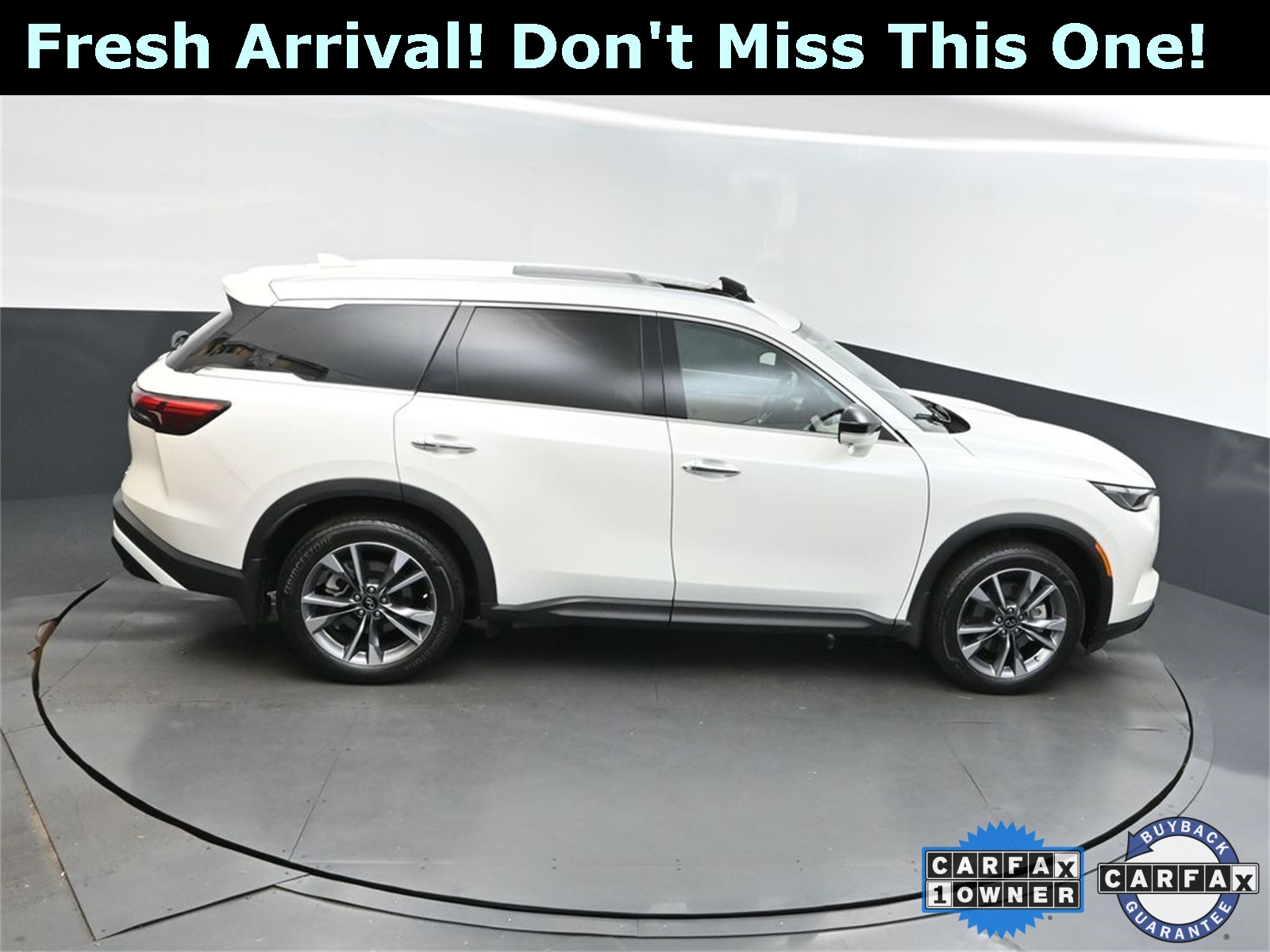 2024 Majestic White INFINITI QX60 LUXE FWD SUV