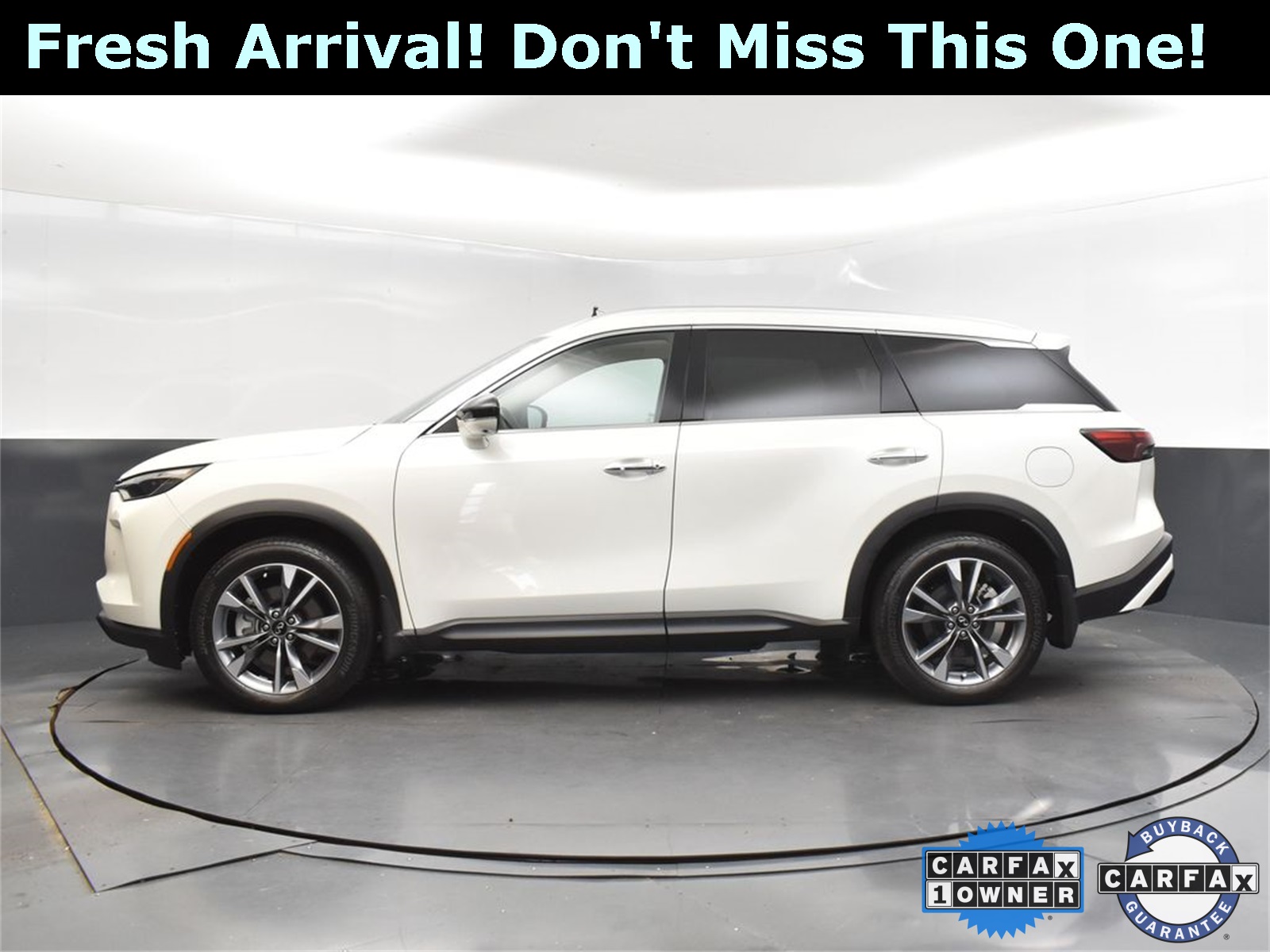 2024 Majestic White INFINITI QX60 LUXE FWD SUV