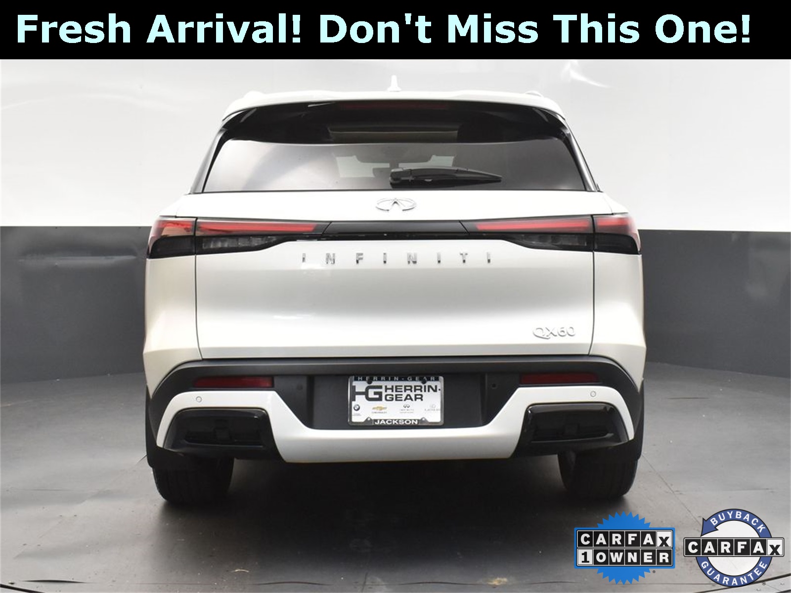 2024 Majestic White INFINITI QX60 LUXE FWD SUV