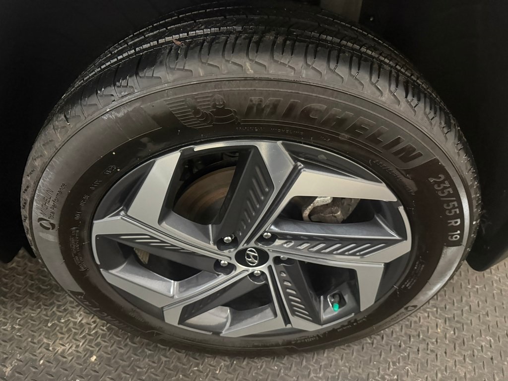 used 2024 Hyundai Tucson Hybrid car, priced at $30,198