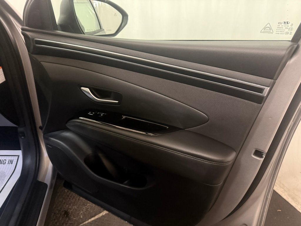 used 2024 Hyundai Tucson Hybrid car, priced at $30,198