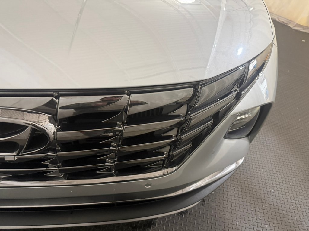 used 2024 Hyundai Tucson Hybrid car, priced at $30,198