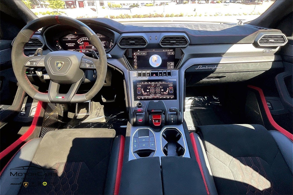 2024 Lamborghini Urus Performante AWD SUV