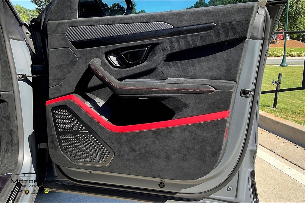 2024 Lamborghini Urus Performante AWD SUV