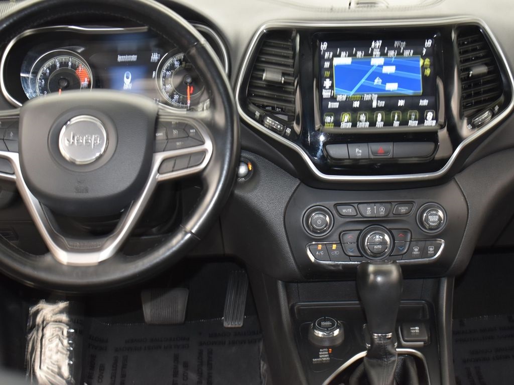 2020 Jeep Cherokee Limited photo 14