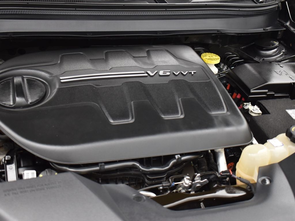 2020 Jeep Cherokee Limited photo 22