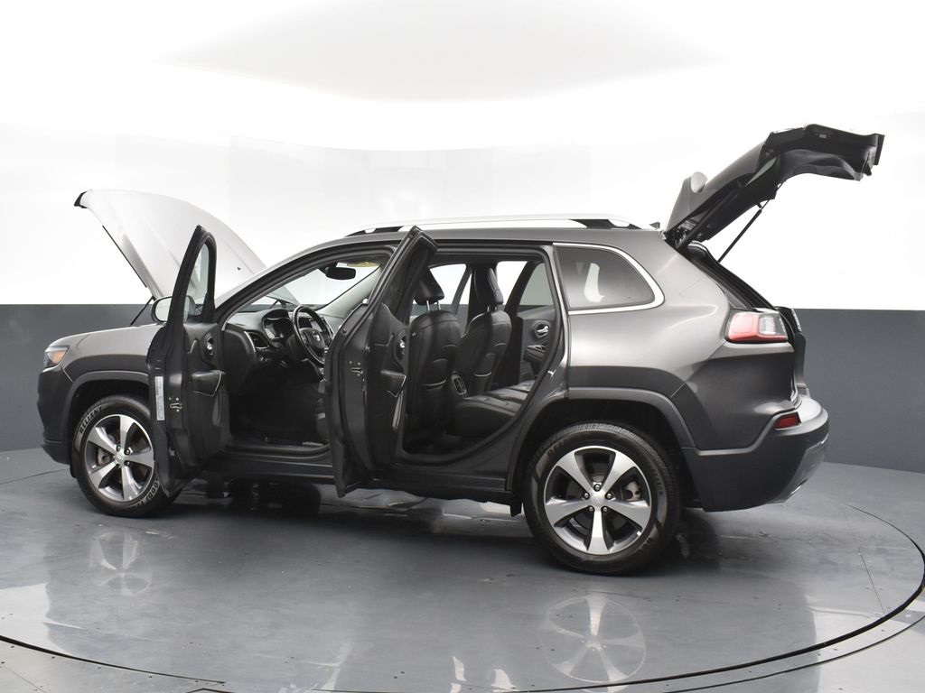 2020 Jeep Cherokee Limited photo 34