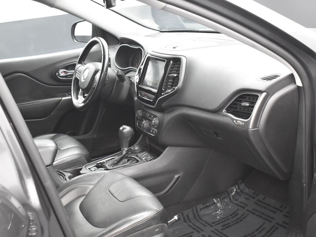 2020 Jeep Cherokee Limited photo 6