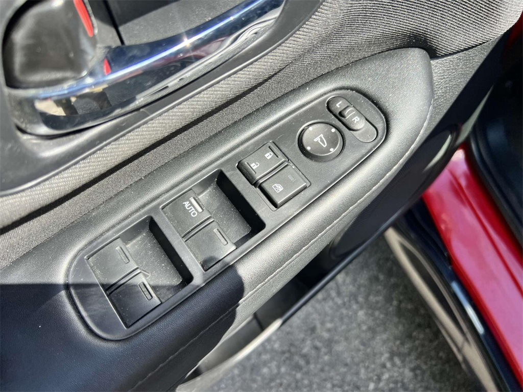 2019 Honda HR-V Sport photo 17