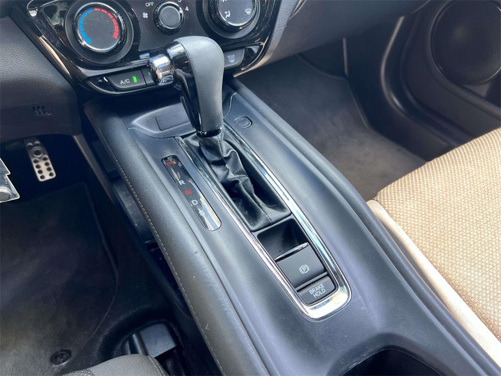 2019 Honda HR-V Sport photo 27