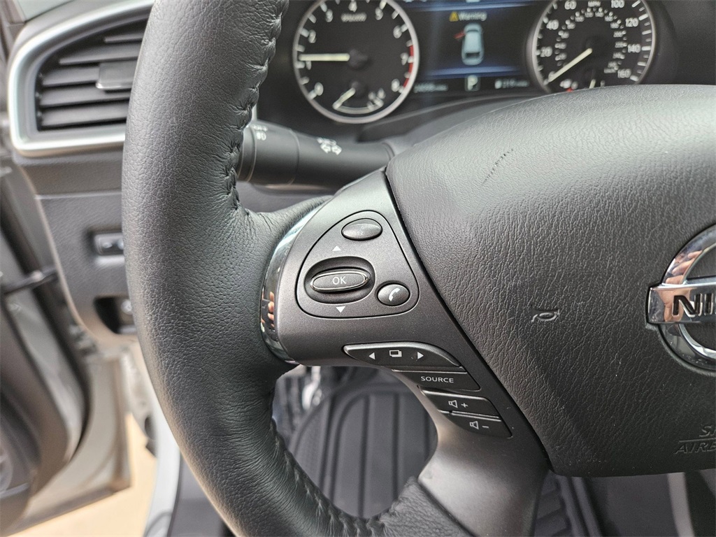 2021 Nissan Murano SL photo 25
