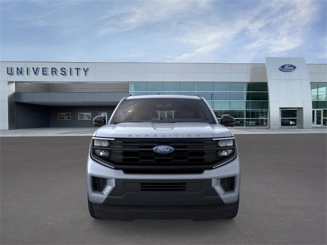 2025 Ford Expedition photo 4