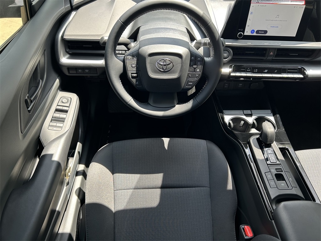 2026 Toyota Prius LE photo 14