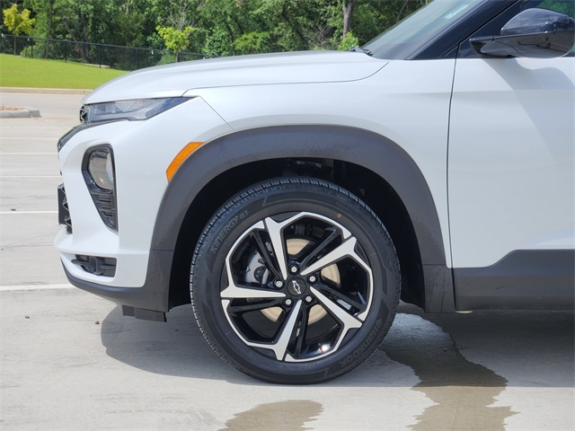 2022 Iridescent Pearl Tricoat Chevrolet Trailblazer RS FWD SUV