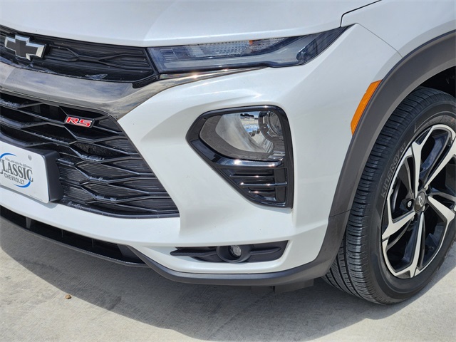 2022 Iridescent Pearl Tricoat Chevrolet Trailblazer RS FWD SUV