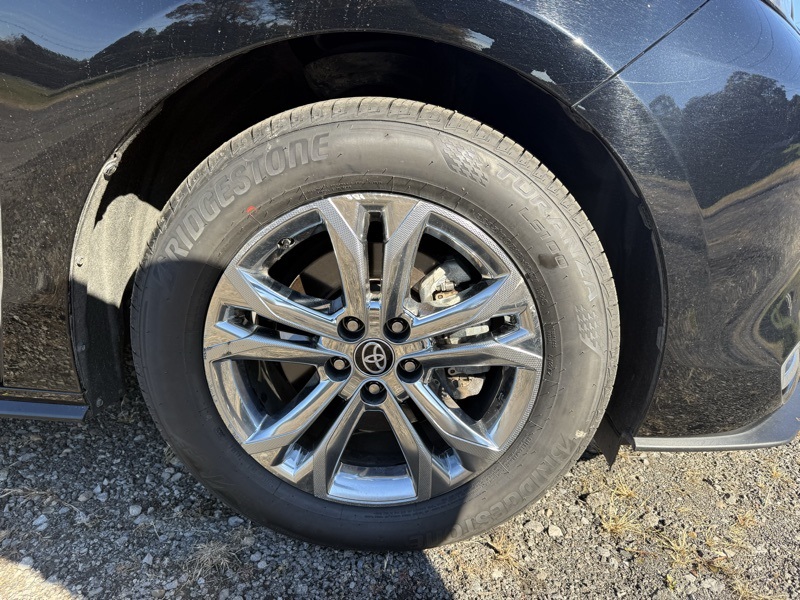 Used 2023 Toyota Sienna Van