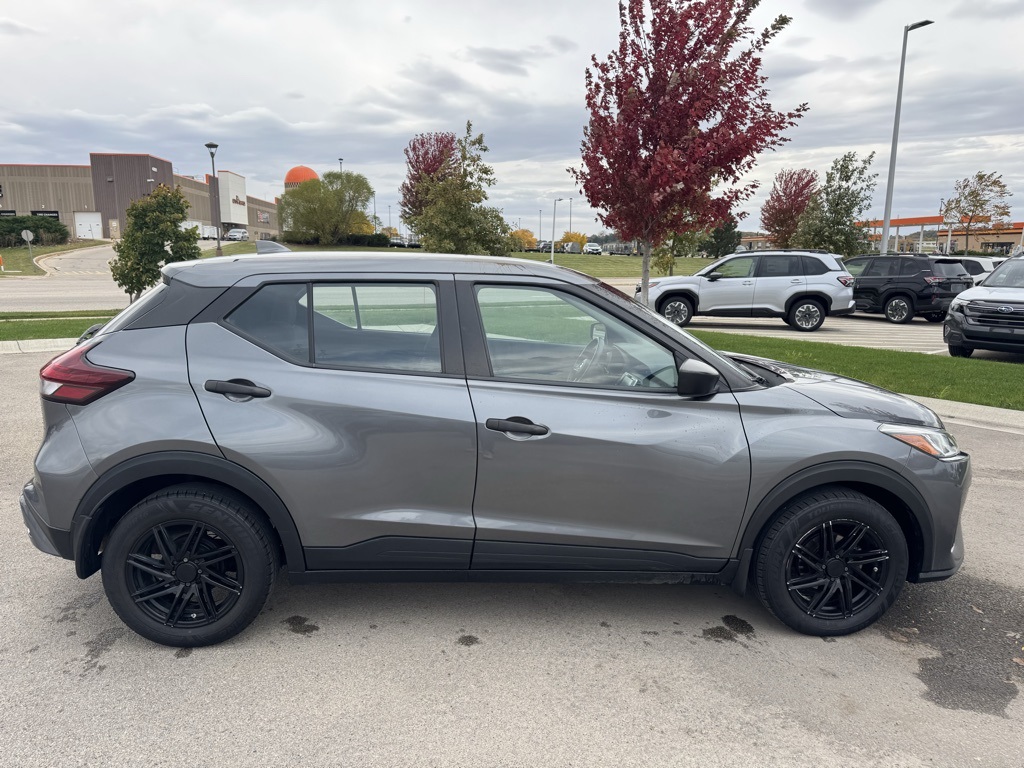 Used 2021 Nissan Kicks S with VIN 3N1CP5BV7ML544537 for sale in Rochester, Minnesota