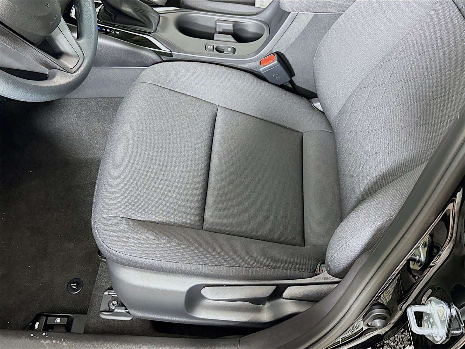 2026 Toyota Corolla LE photo 15