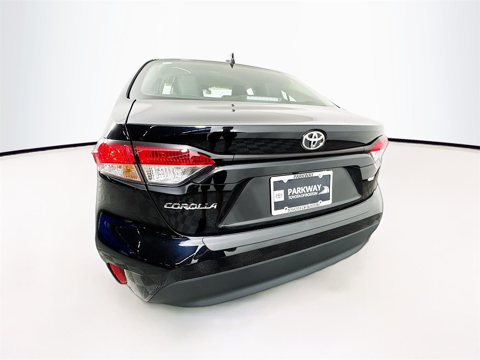 2026 Toyota Corolla LE photo 4