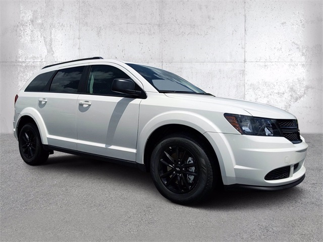 New 2020 DODGE Journey SE