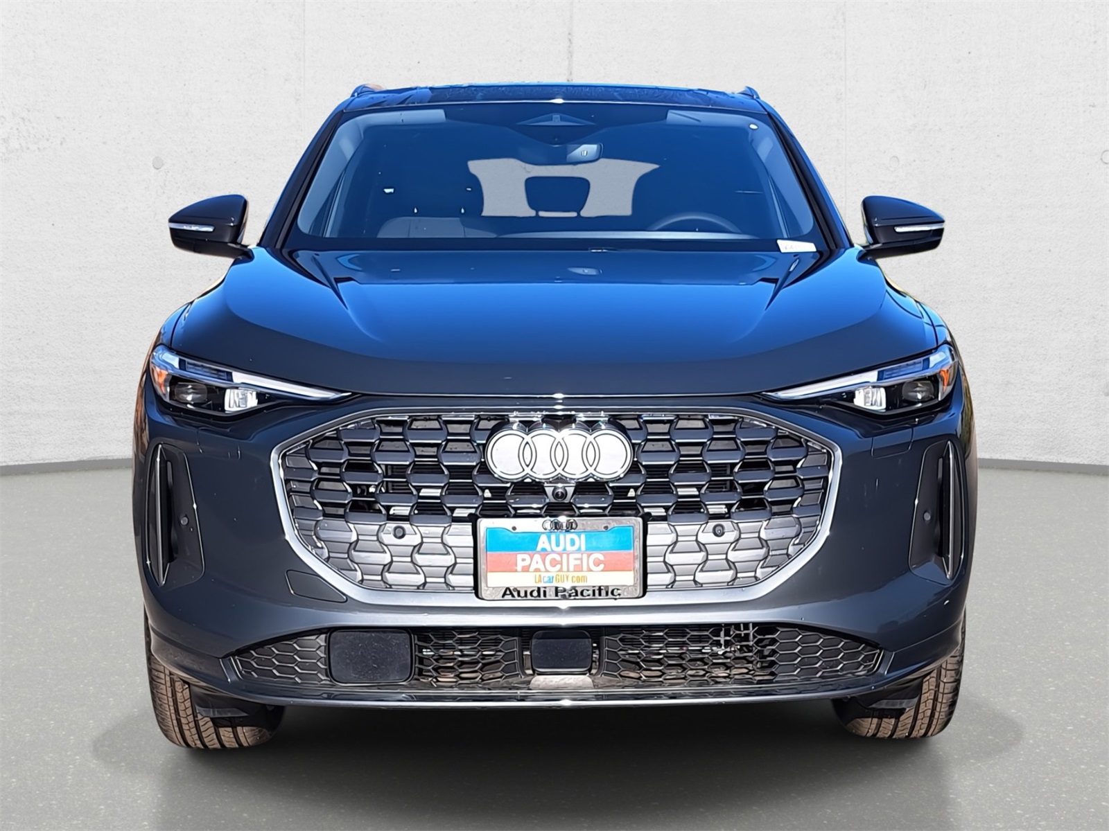 2025 Audi New Q5 Premium Plus's photo