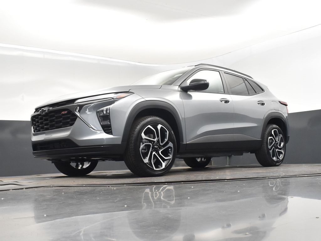 2025 Sterling Chevrolet Trax 2RS FWD SUV